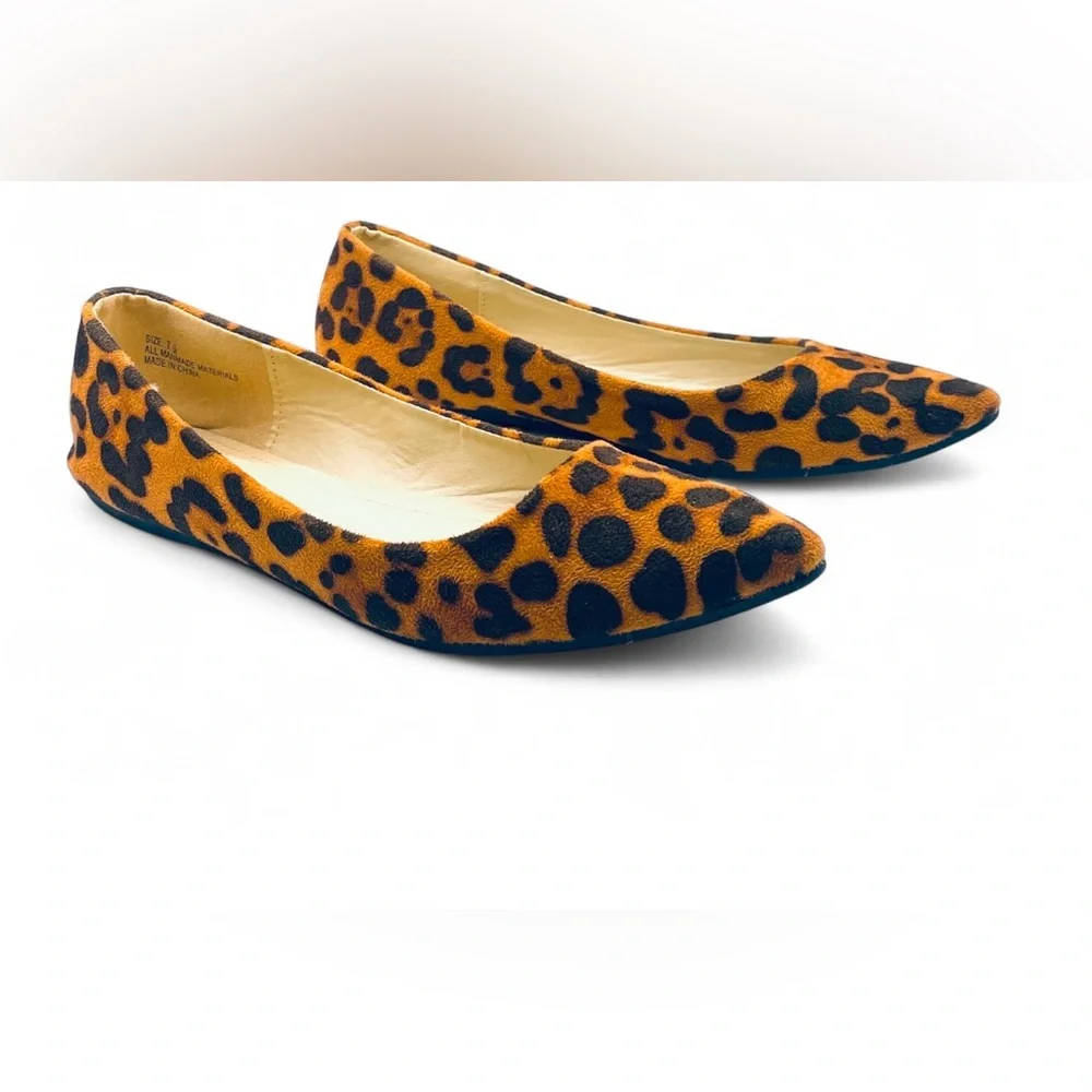 Lulu's Leopard Print Pointed Toe Flats - Picture 5 of 7